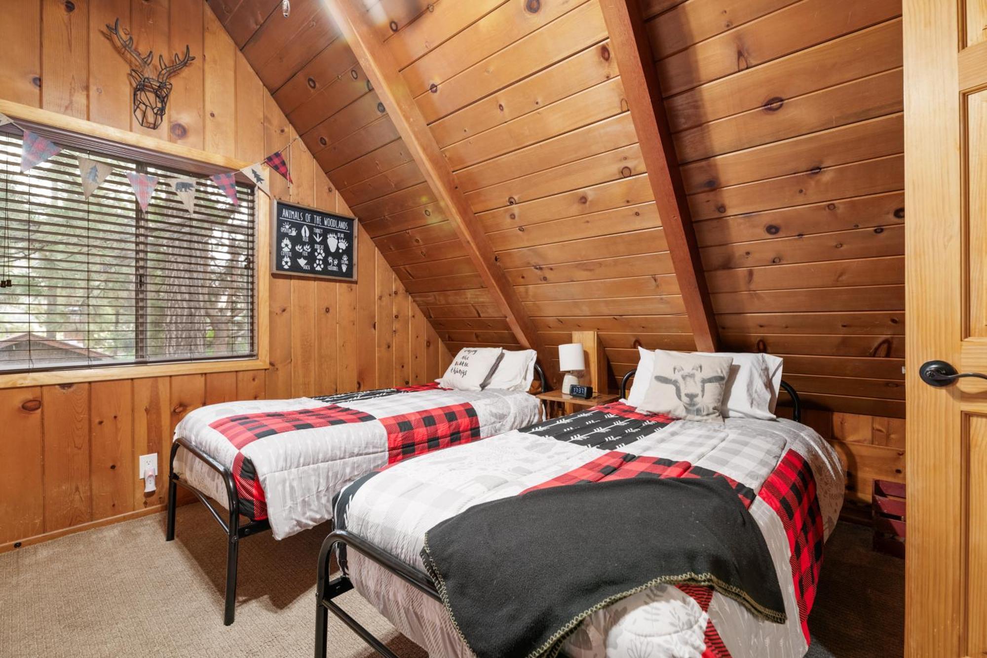 Shady Pine Cottage - This Adorable Cabin Is The Perfect Getaway For Your Next Stop In The Mountains! Big Bear City Extérieur photo
